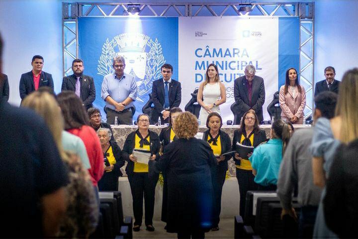 Câmara de Cuité realiza Sessão Solene para entrega de honrarias